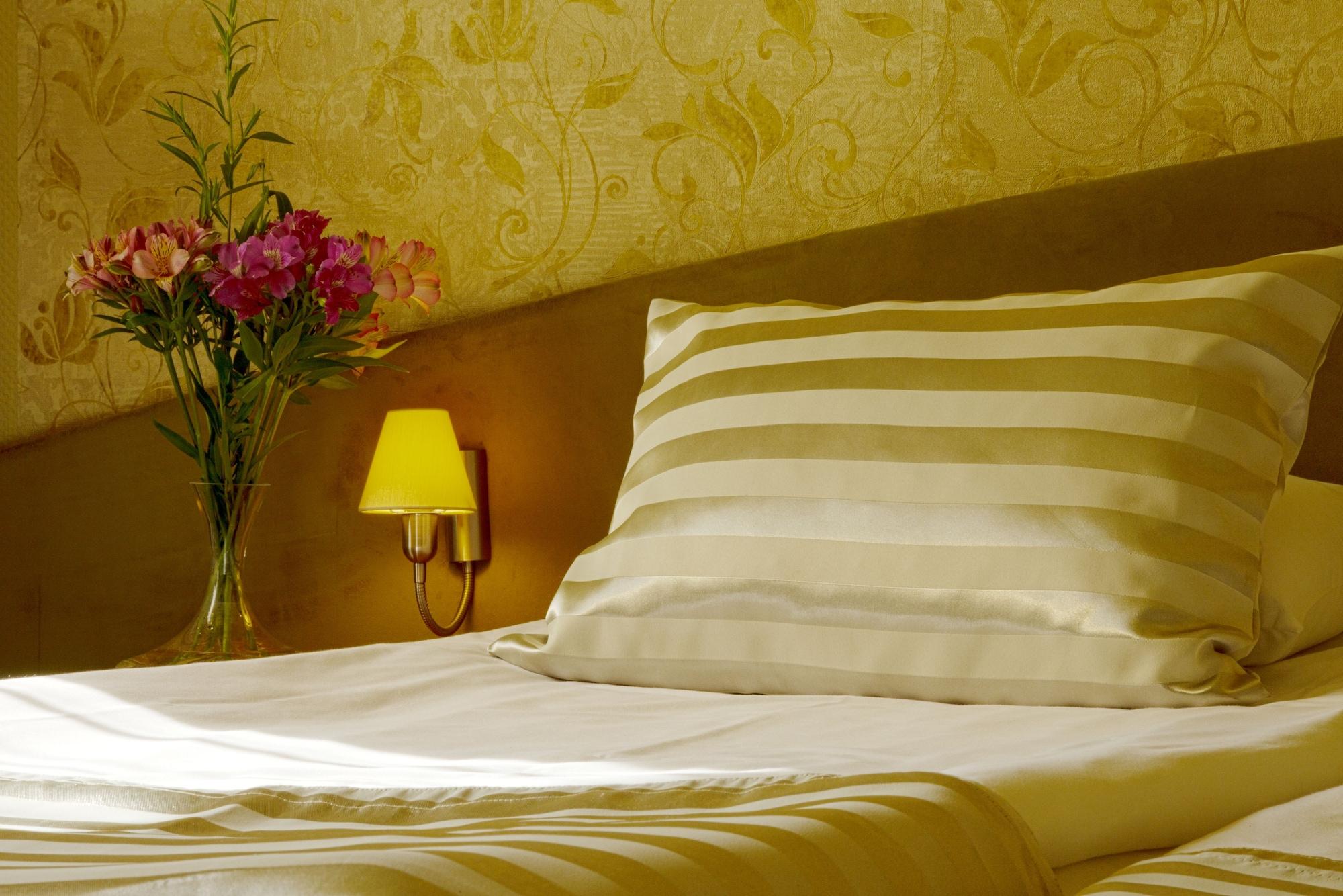Triada Hotel София Экстерьер фото