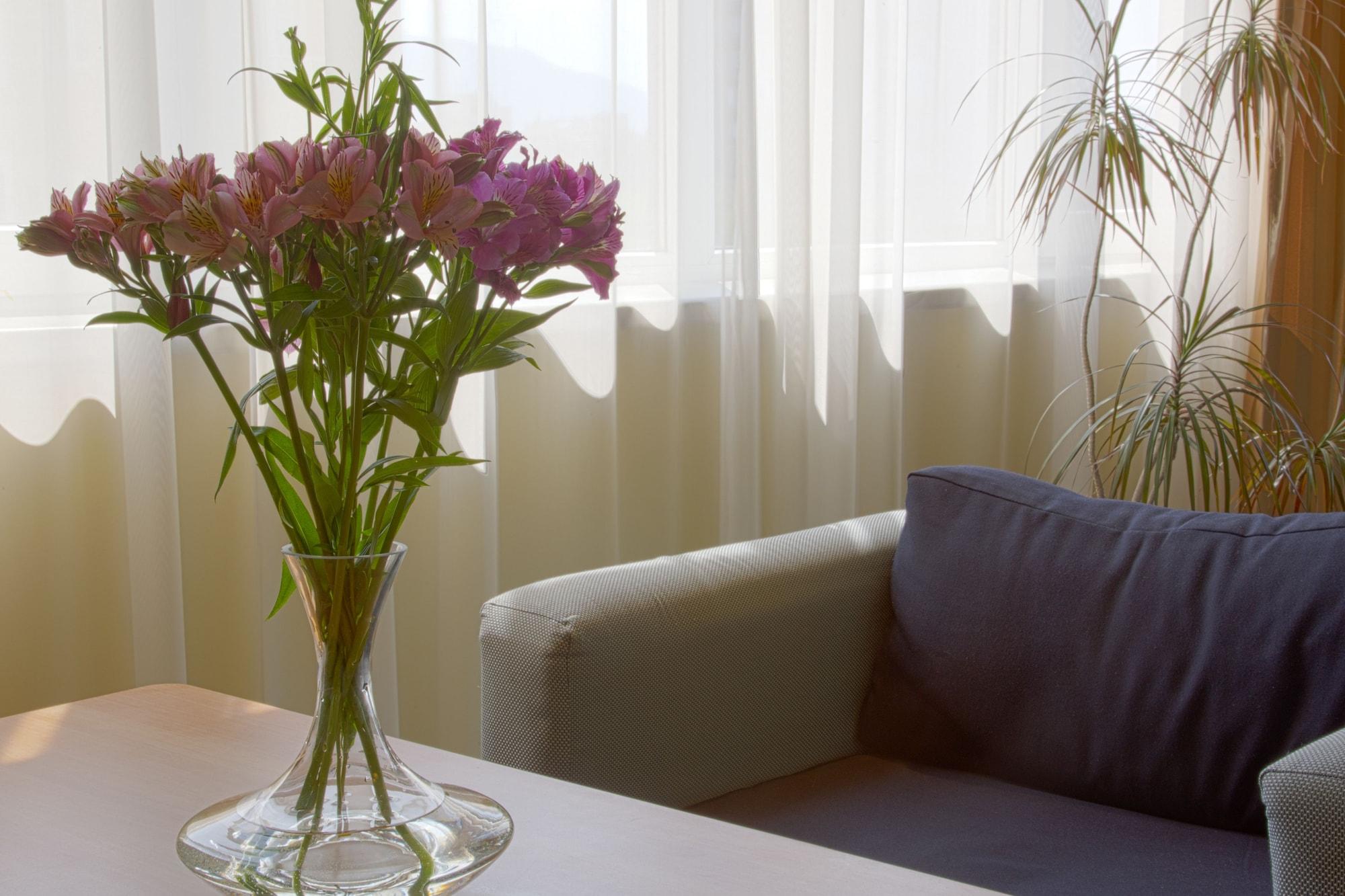Triada Hotel София Экстерьер фото