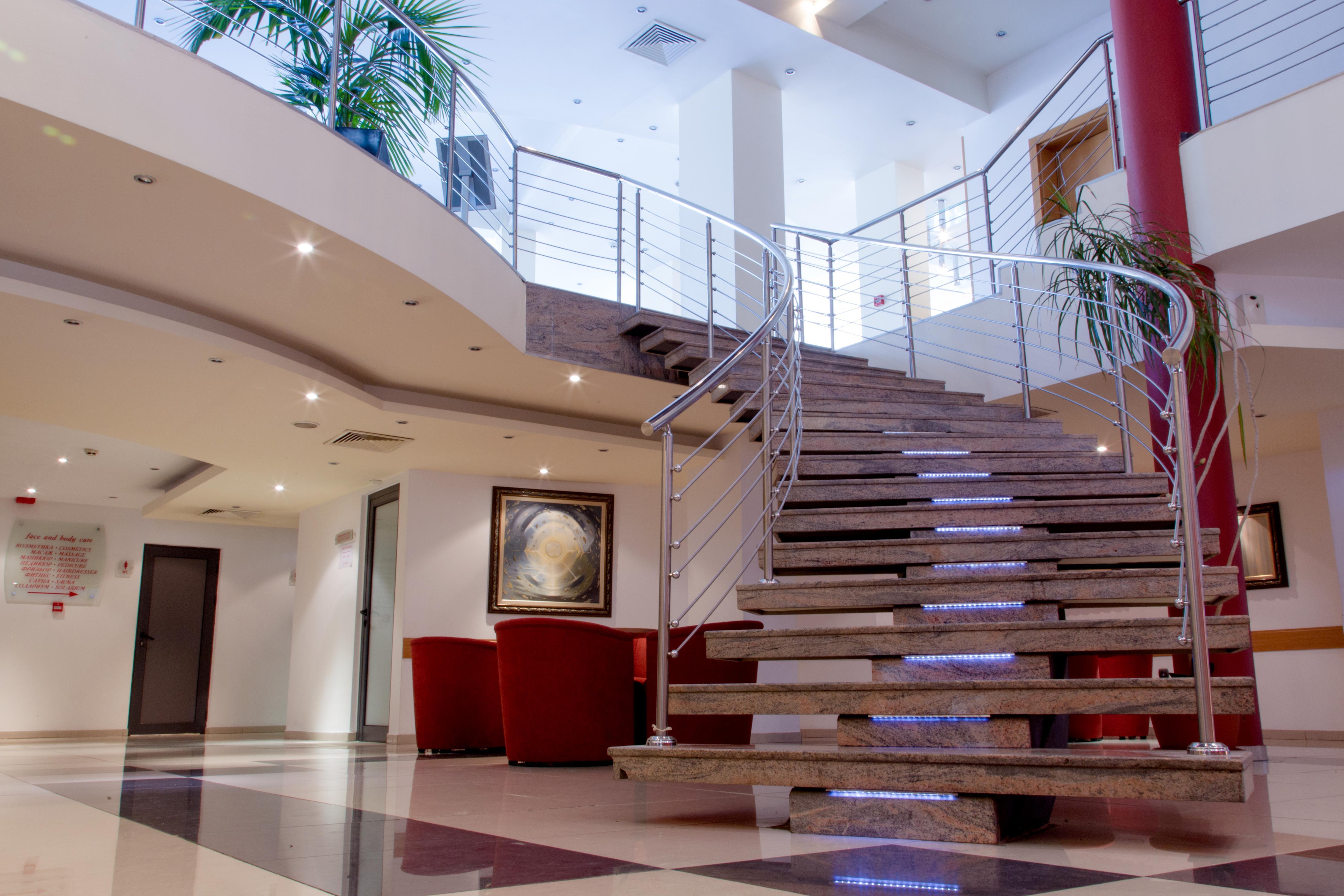 Triada Hotel София Экстерьер фото