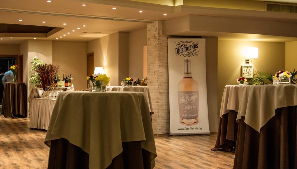 Triada Hotel София Экстерьер фото